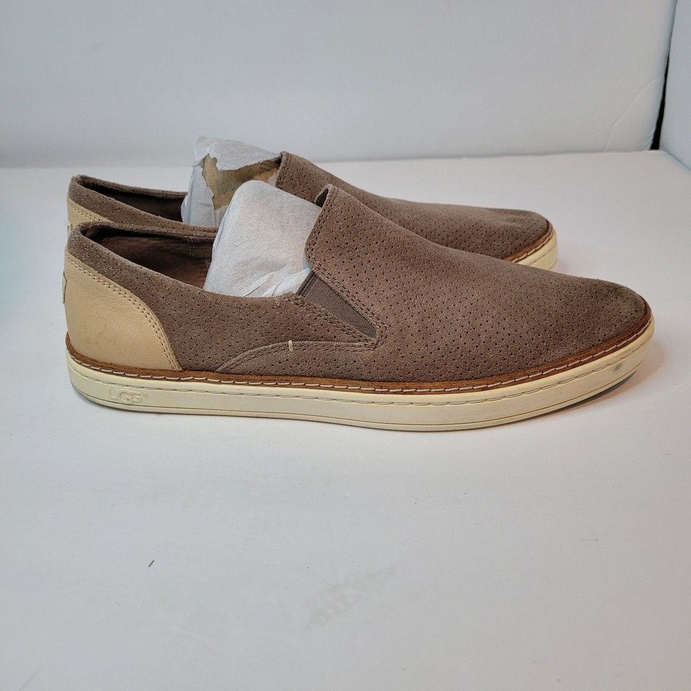 Ugg Women's Tan Suede slip-on casual shoes Sneakers sz‎ US 8.5 - Picture 2 of 7